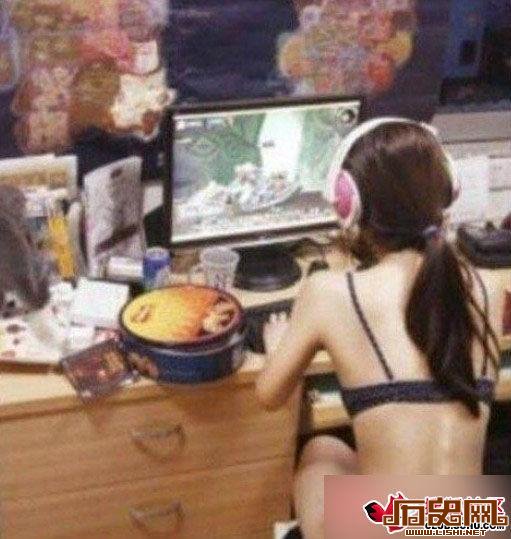 [多图]揭女生宿舍真面目 各种不雅画面雷翻人