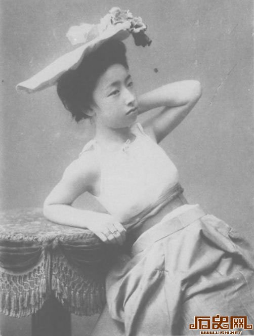 1908年日本的清纯艺妓旧照