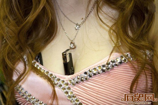 [多图]镜头实拍东京陪酒女郎隐秘生活