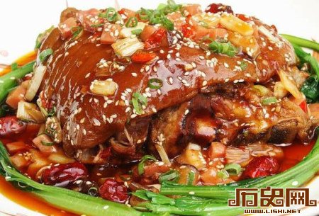 苏东坡美食三绝：东坡年糕 东坡阴米 东坡肘子