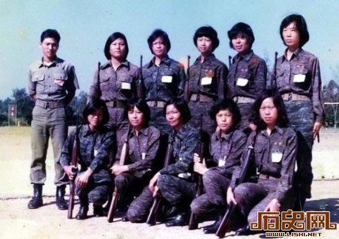 驻守金门的国军女兵旧照