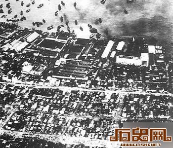 美国向日本扔放原子弹全程