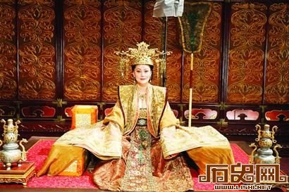 一代女皇武则天挑选男宠的三个必备条件是什么？