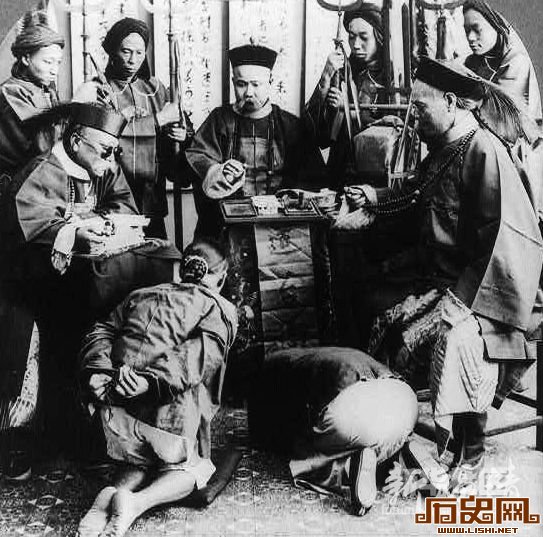 为何专制王朝跳不出腐败周期：源自信仰的缺失