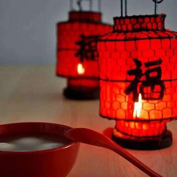 请问元宵节的来历（元宵节的来历还有什么）