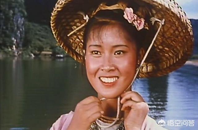 刘三姐为中国壮族民间传说中的歌仙（刘三姐的传说中被誉为歌仙的刘三姐是哪个民族的）