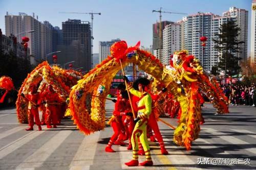 北方正月十五风俗有哪些（北方人称元宵节为什么节）