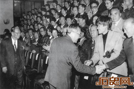 1985年9月10日 中国第一个教师节