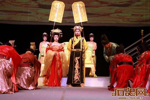 唐朝的言论自由：大臣奏折中公然谈论皇帝性生活