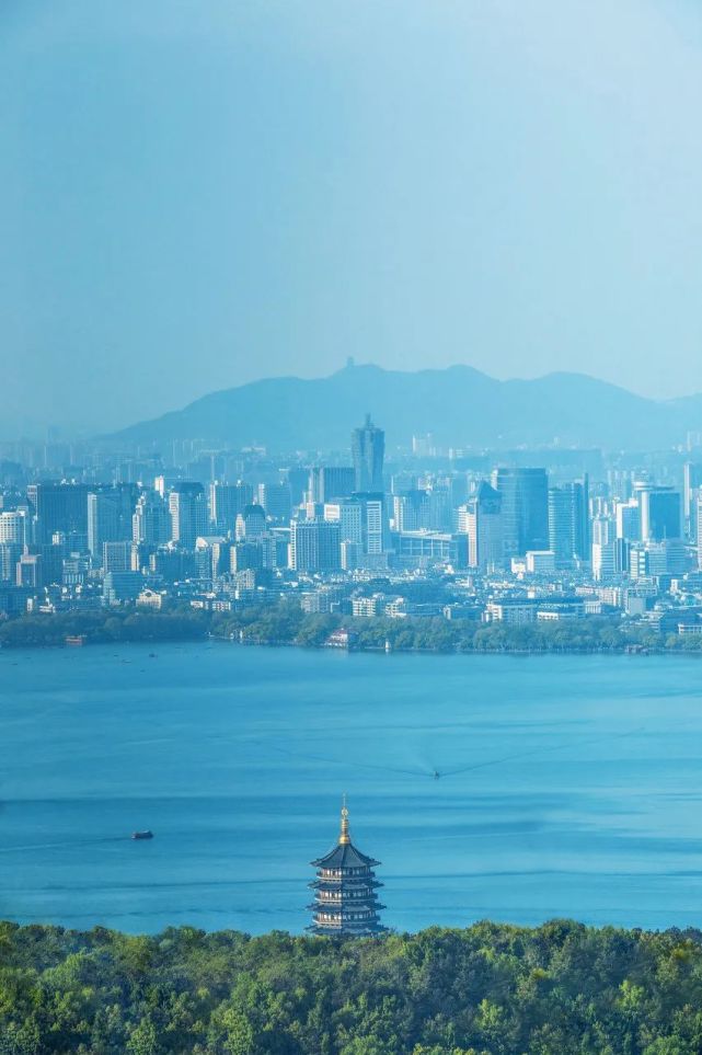 这座城，藏着中国人全部的浪漫