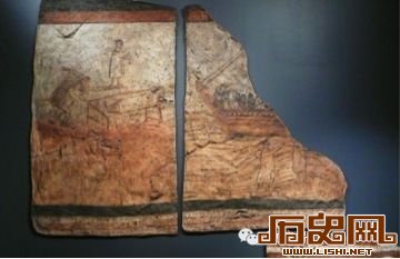叙利亚著名古城“杜拉欧罗普斯”出土壁画，创作于公元235年，左半块的站立人像是已知最早的耶稣像，描绘他治愈麻风病人的神迹。