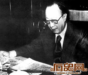 揭秘“饭桶”梁实秋：一顿饭12个馒头三碗面