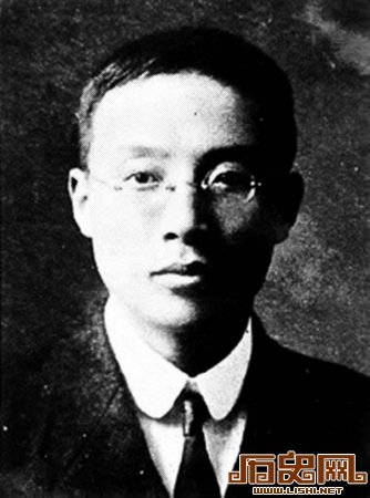 遭诟病的功臣：蒋介石结拜大哥为革命嫖妓