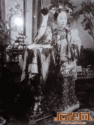 垂帘女王：慈禧私生活不检点怀孕之谜