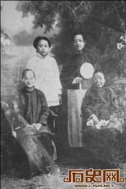 民国初年革命家章太炎为何还自诩为“大人”