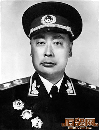 陈毅领导游击队时很有钱 机关常有三四万存款