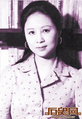琼瑶少女时代陷入师生恋 两次自杀未遂