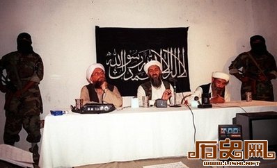 揭秘恐怖大亨拉登的妻子：有3个是大学讲师