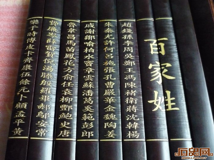 最新百家姓排行：为何“王”能取代“李”成第一大姓？