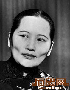 宋庆龄也是超级影迷曾摸黑看美娱乐片