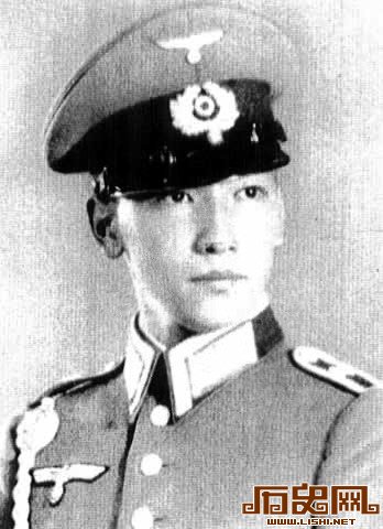 蒋介石为什么偏爱并非亲生儿子的蒋纬国