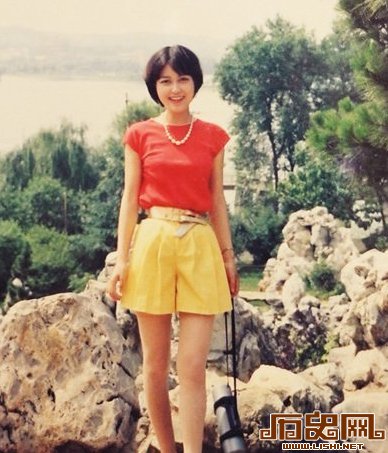 中国八十年代美女时尚旧照