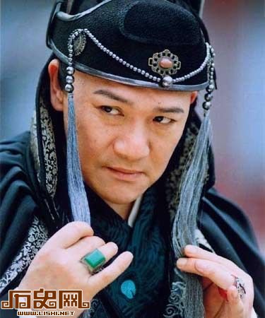 揭秘明朝大太监魏忠贤如何混到九千岁？
