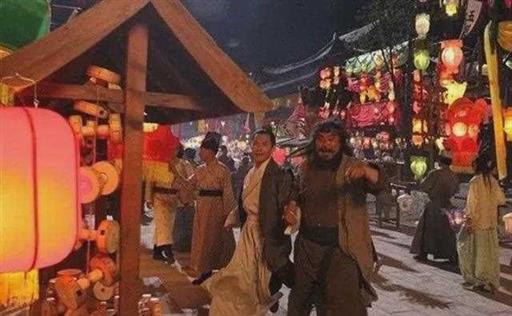 四大名著中，元宵节为何总有大事发生？