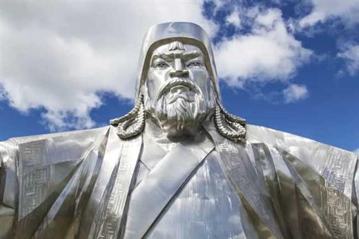 一个战争狂人的暴毙