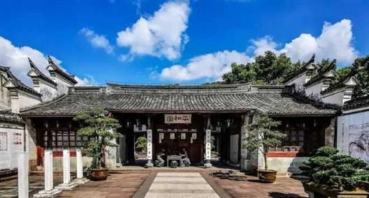 一部宁波史，半部在月湖