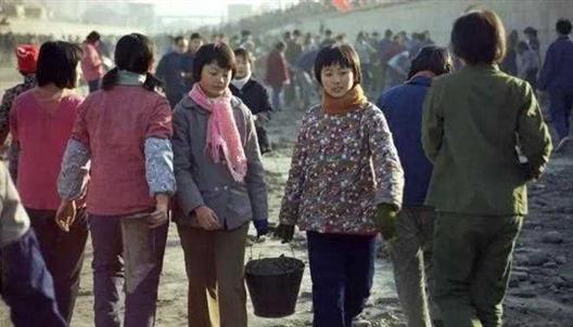 陕西省的区划变动，10个地级市之一，榆林市为何有12个区县？