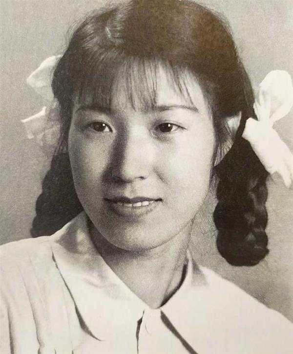 她绝美，可惜被毁了