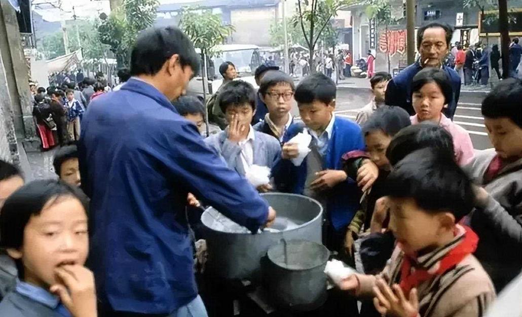 潍坊市的区划调整，山东省的第三人口大市，为何有12个区县？