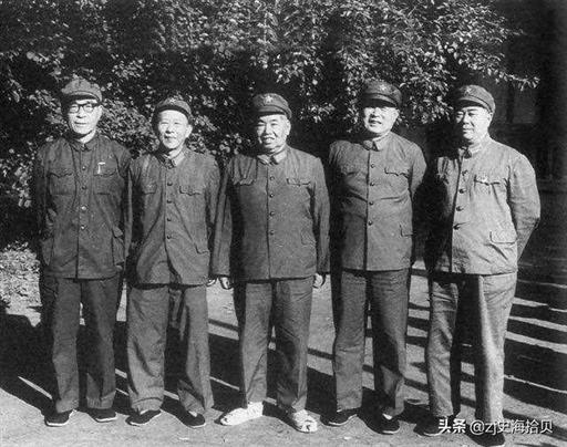 信阳历史名人近现代（信阳都有哪些名人）