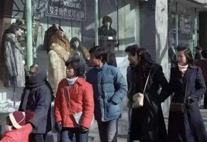上海市的区划调整，全国4大直辖市之一，为何有16个区？