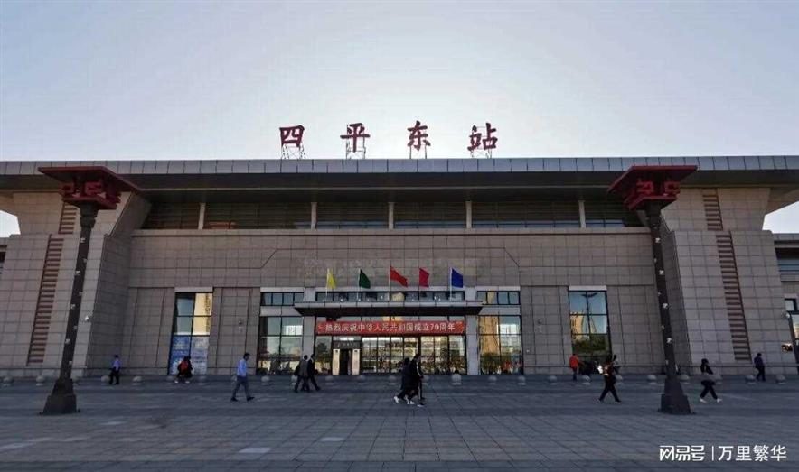 辽宁和吉林的区划变动，辽宁省的13个县，为何划入了吉林省？