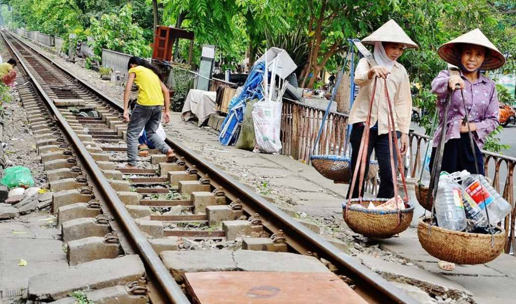 越南终于想明白了，与中国铁路并轨，到底有多大的好处？