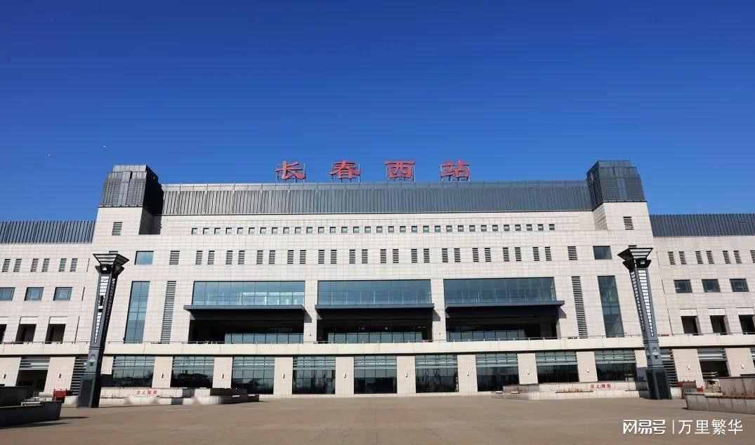 内蒙古和吉林的区划变动，吉林省的11个县，为何划入了内蒙古？