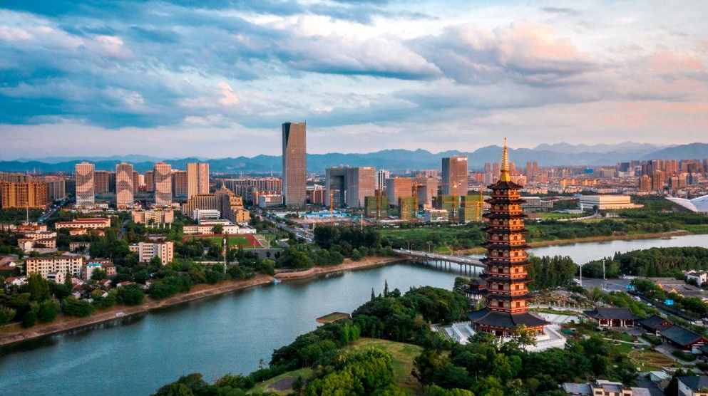 金华市的区划调整，浙江省的第7大城市，为何有9个区县？