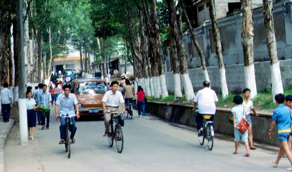 湛江市的区划调整，广东省的第7大城市，为何有9个区县？