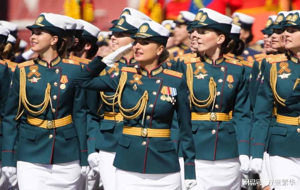 同宗同门，俄军D30榴弹炮的表现，对中国09式有多少借鉴？