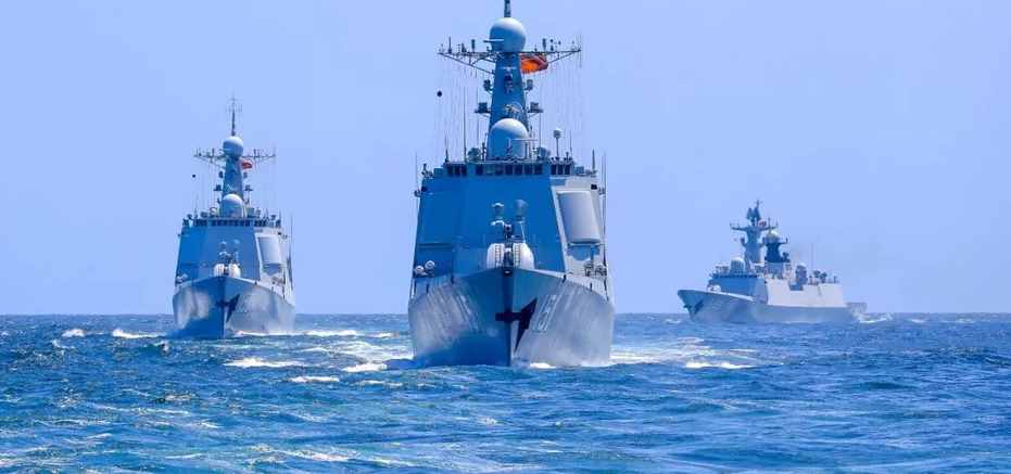 日本海自与东海舰队，双雄博弈，2023年，综合实力谁更强？