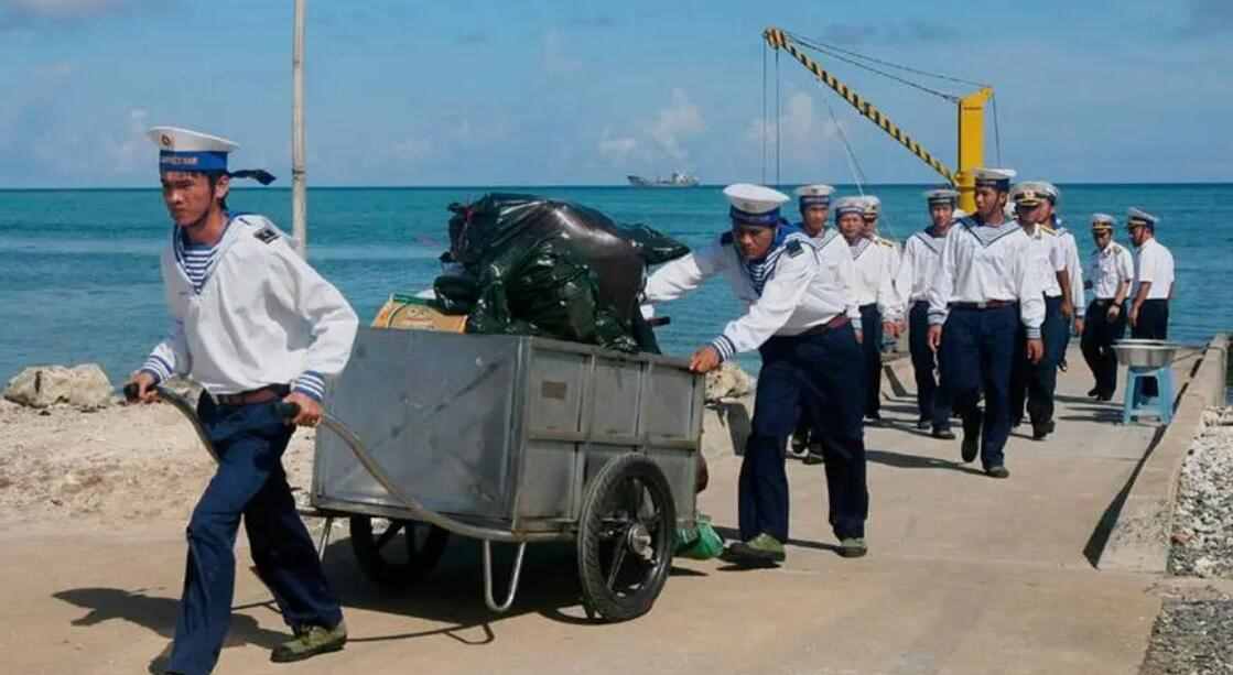 越南反复试探，明明双方实力悬殊，我国为何没有雷霆一击？