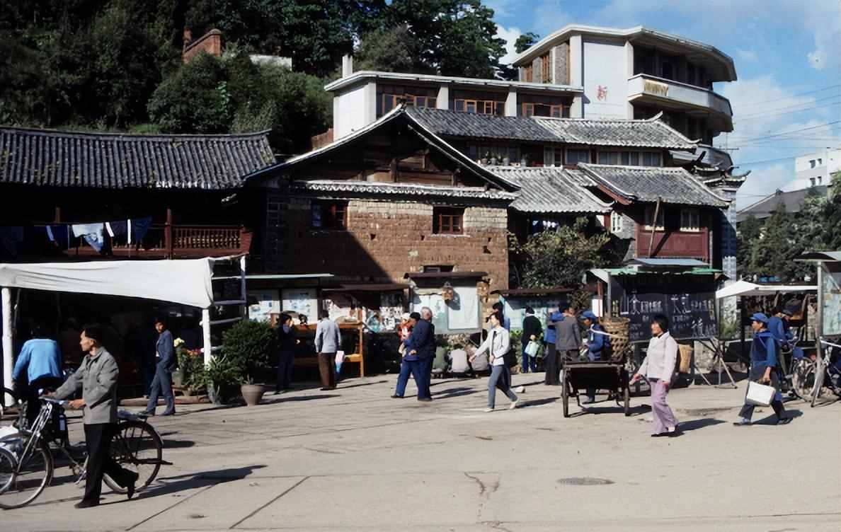 曲靖市的区划调整，云南省的第二大城市，为何有9个区县？