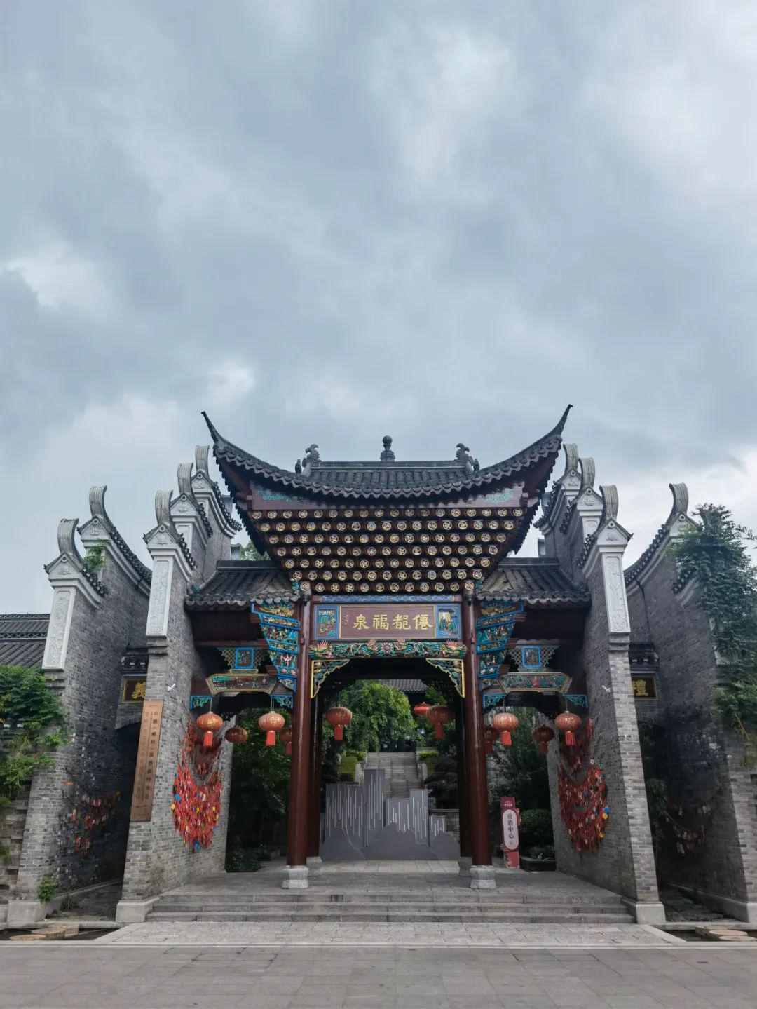 在山水画卷里，来一场“郴”心如意的旅行