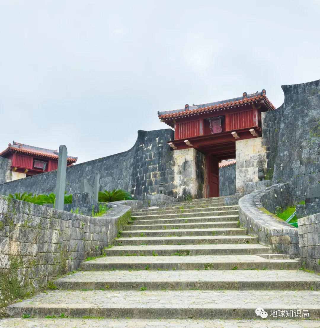 琉球一把手，来中国祭祖了！| 地球知识局