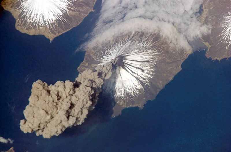 火山爆发，太壮观了！| 地球知识局