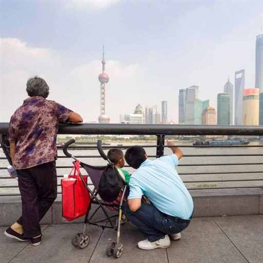 刚刚公布，中国人口加速负增长 | 地球知识局