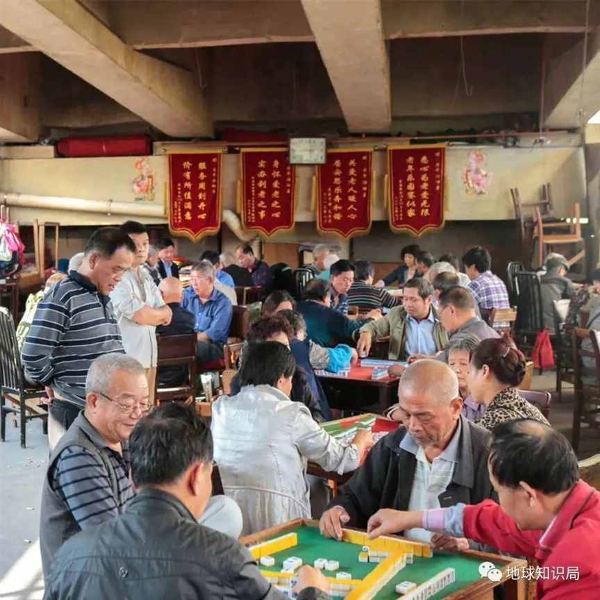 刚刚公布，老人以后越来越难了？| 地球知识局