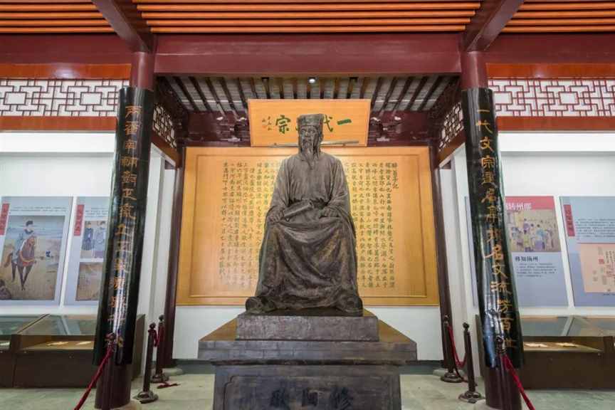 乱伦绯闻，毁掉一代精神领袖